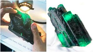 The world's largest uncut emerald, unearthed in Zambia, weighs in at an extraordinary 7,525 carats (1.505 kg / 3 lbs and 5.09 oz).